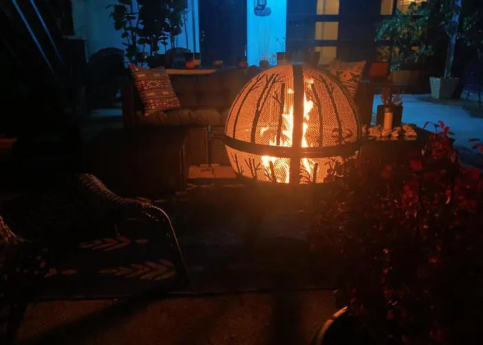 Sale!! Brick City Bungalow 20 Mins From Nyc!!